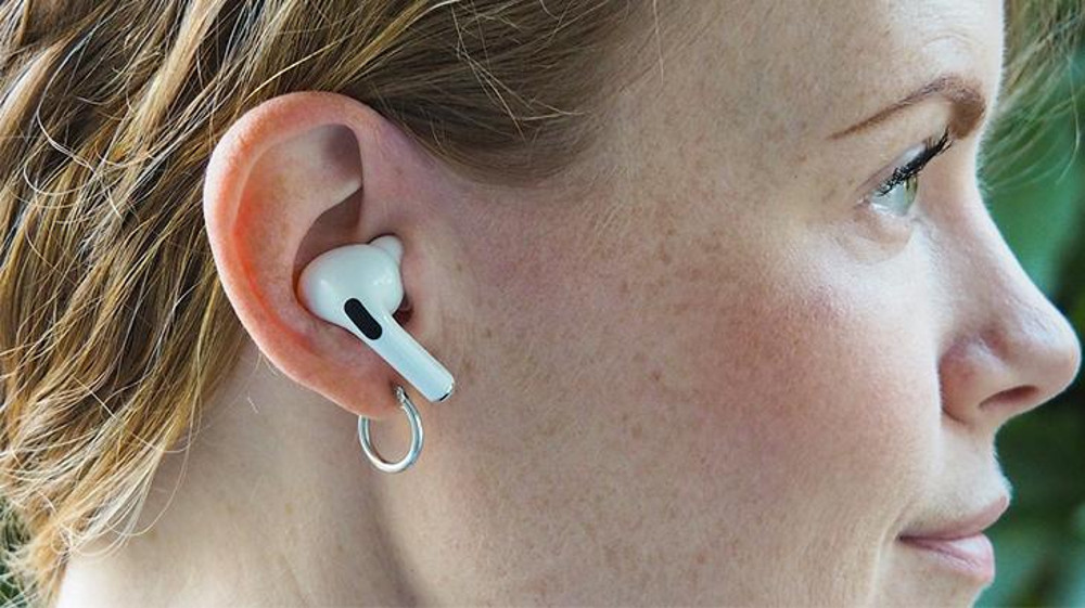 Apple'ın kameralı AirPods modeline ait tanıtım videosu sızdırıldı