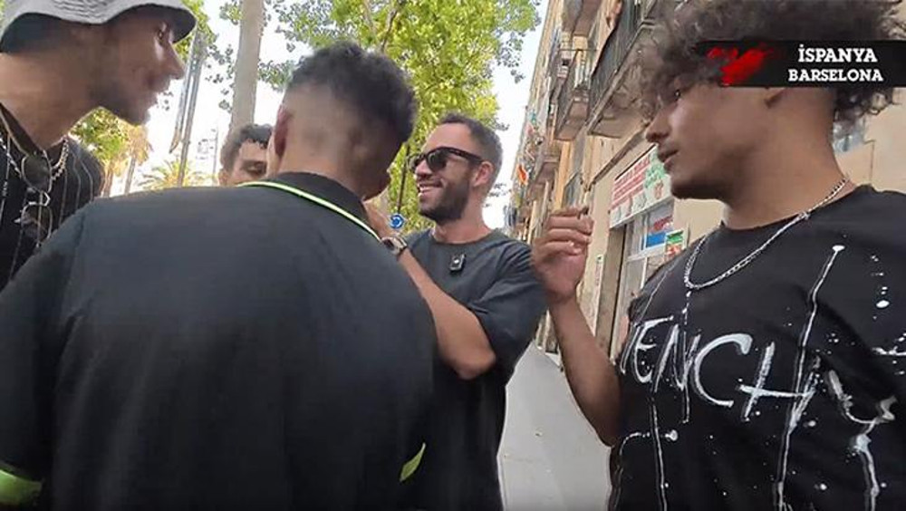 Mert Öztürk, Barselona'da 'Ronaldinho taktiği'ne karşı dikkatli davrandı